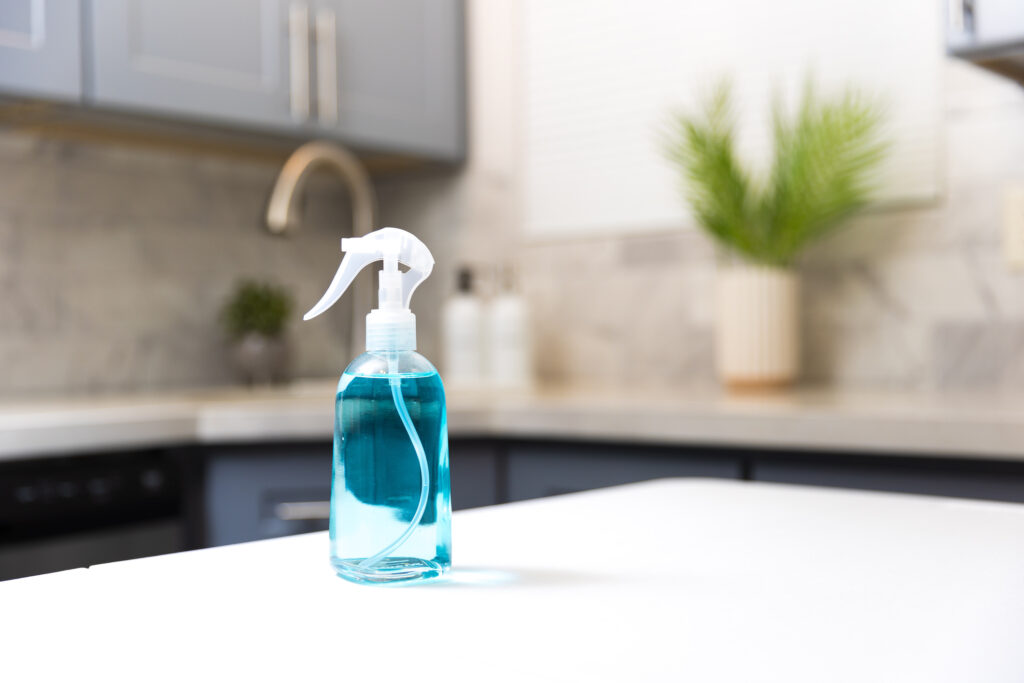 spray bottle - clean home